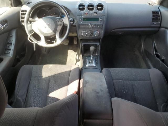 2011 Nissan Altima Base