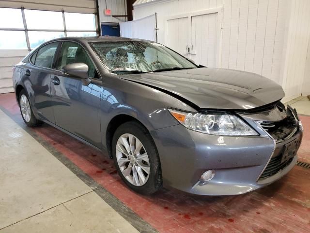 2013 Lexus ES 300H