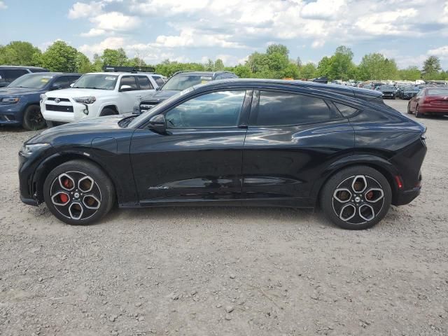 2022 Ford Mustang MACH-E GT