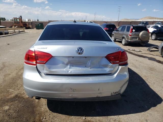 2012 Volkswagen Passat SE