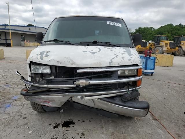 2002 Chevrolet Express G2500