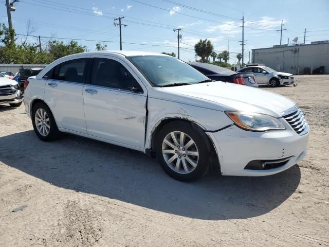 2013 Chrysler 200 Limited