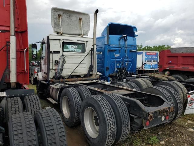 2014 Volvo VN VNL