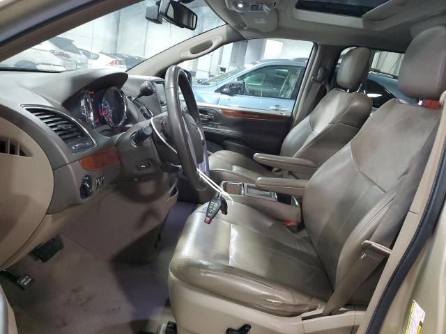 2011 Chrysler Town & Country Limited