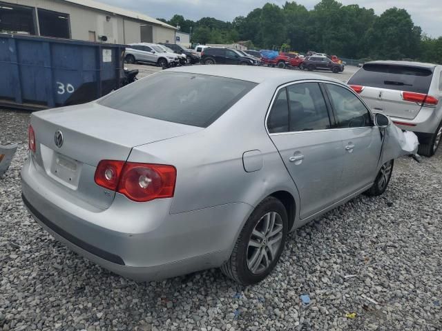 2005 Volkswagen New Jetta 2.5L Option Package 1