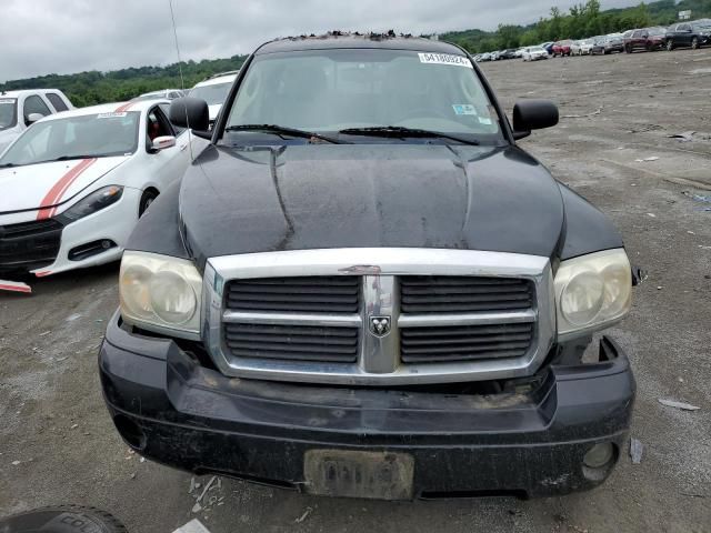 2005 Dodge Dakota Quad Laramie