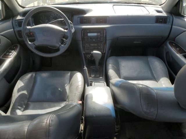 2001 Toyota Camry LE