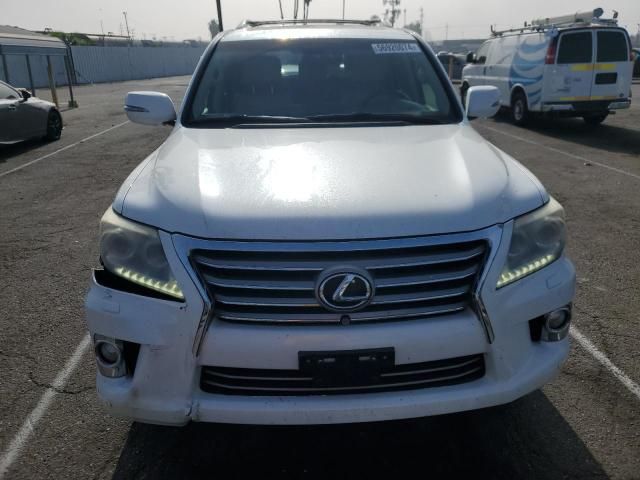 2013 Lexus LX 570