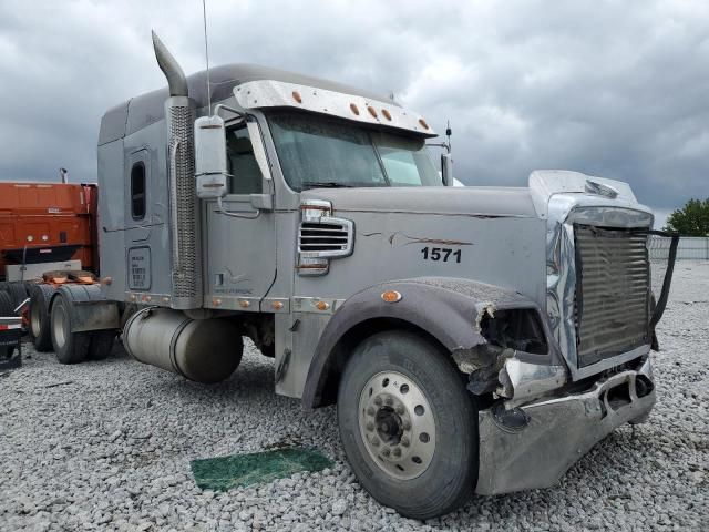 2016 Freightliner Conventional Coronado 132