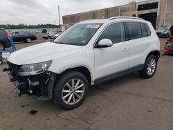 Vehiculos salvage en venta de Copart Fredericksburg, VA: 2017 Volkswagen Tiguan Wolfsburg