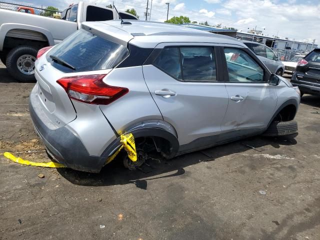 2019 Nissan Kicks S