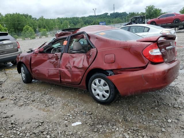 2004 Toyota Camry LE