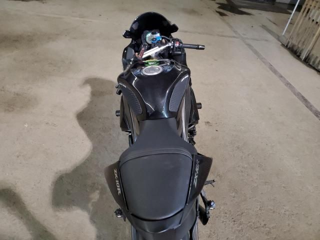 2010 Kawasaki ZX1000 F