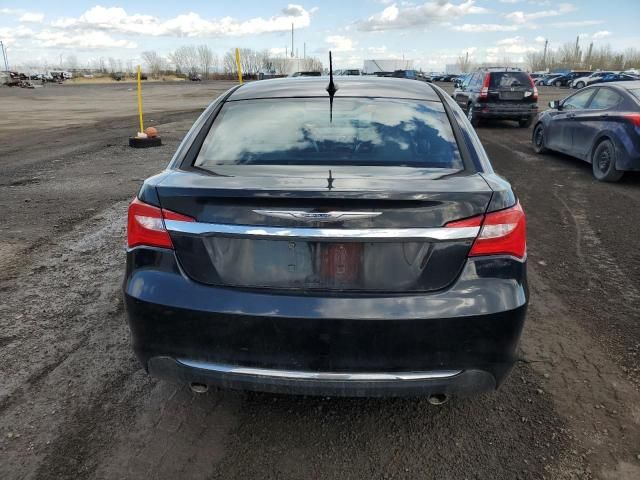 2013 Chrysler 200 Limited