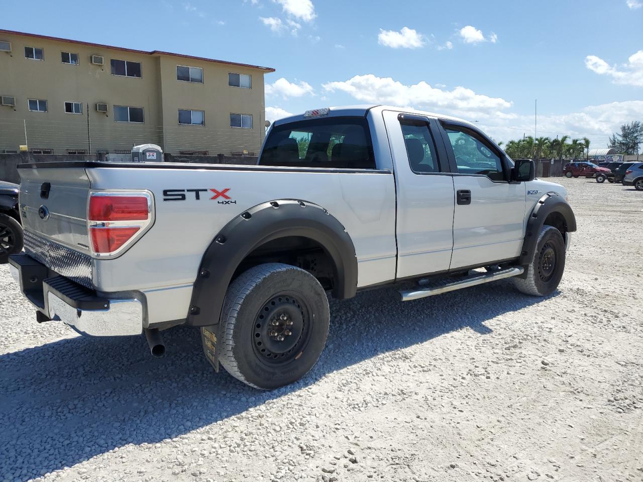 2013 Ford F150 Super Cab For Sale in Opa Locka, FL Lot 56467***