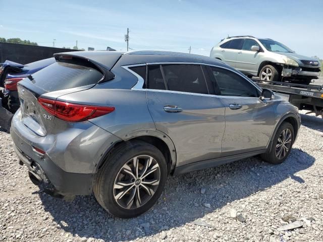 2017 Infiniti QX30 Base