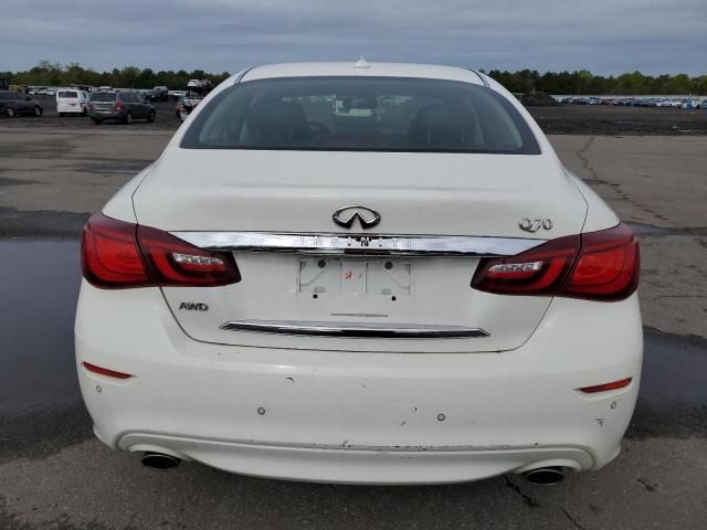 2016 Infiniti Q70 3.7