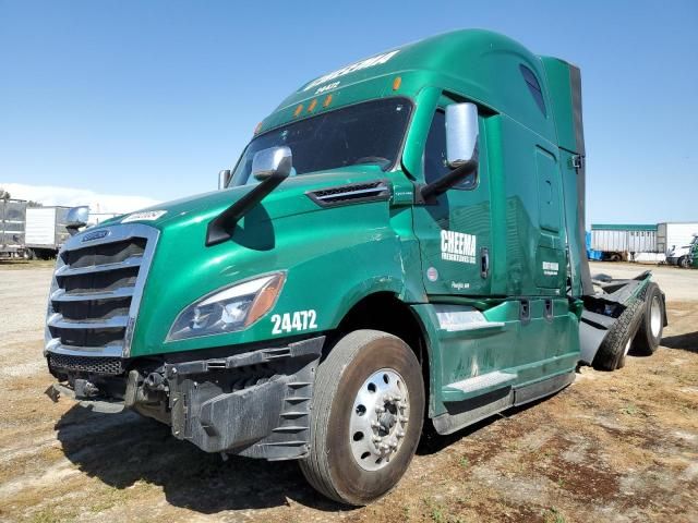 2024 Freightliner Cascadia 126