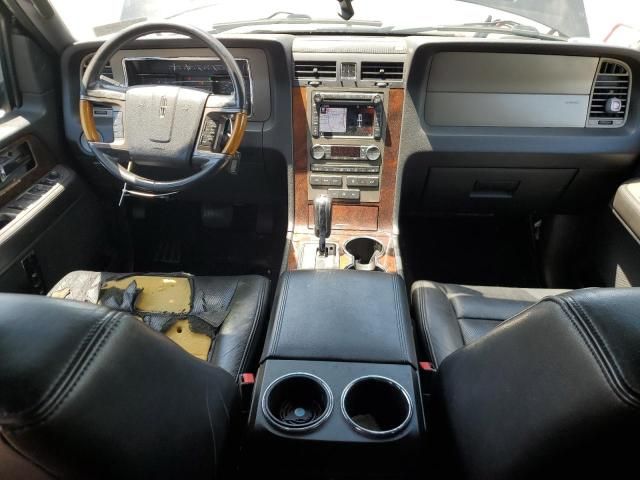 2011 Lincoln Navigator L