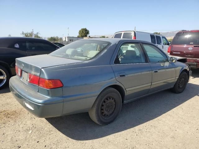 2000 Toyota Camry CE