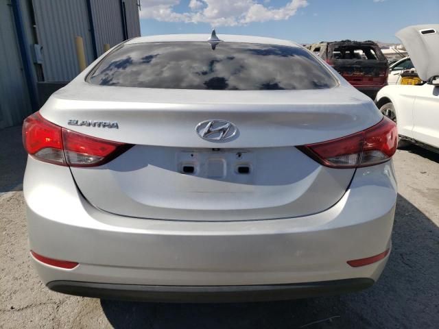 2015 Hyundai Elantra SE