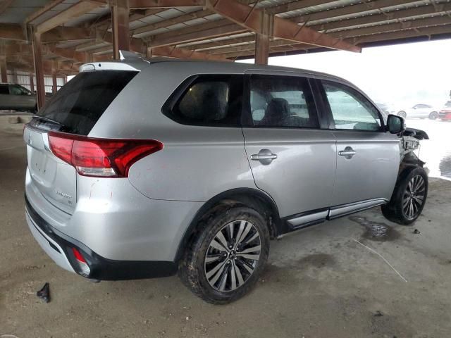 2019 Mitsubishi Outlander SE