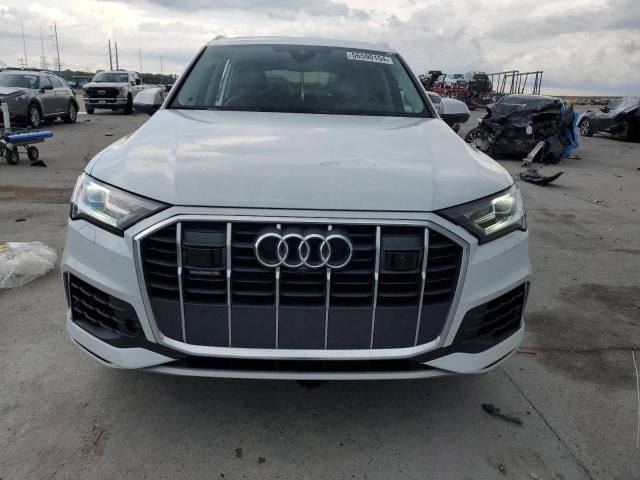 2022 Audi Q7 Premium Plus