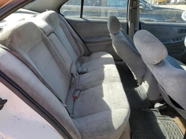 2001 Nissan Altima XE