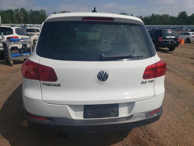 2015 Volkswagen Tiguan S