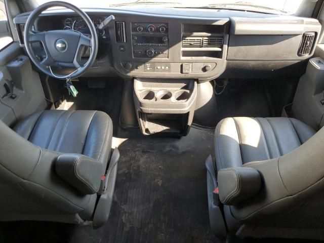 2018 Chevrolet Express G2500