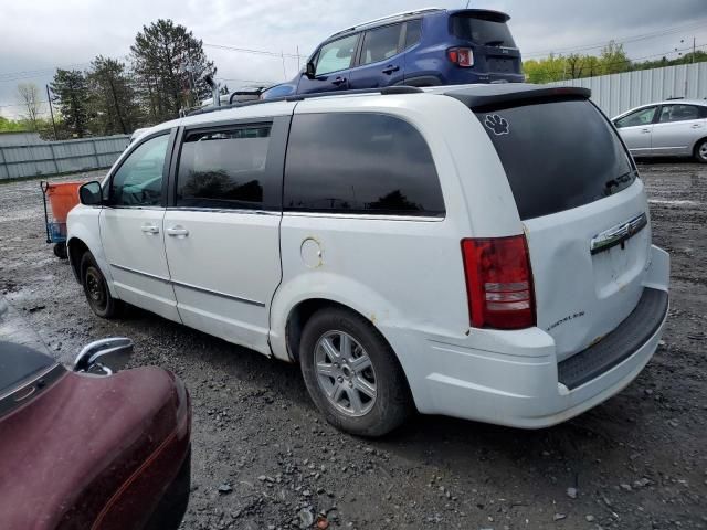 2010 Chrysler Town & Country Touring