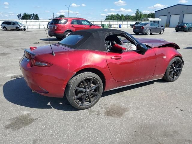 2021 Mazda MX-5 Miata Club