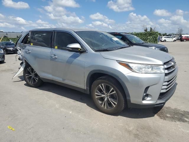 2019 Toyota Highlander LE