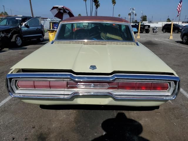 1966 Ford Thunderbird