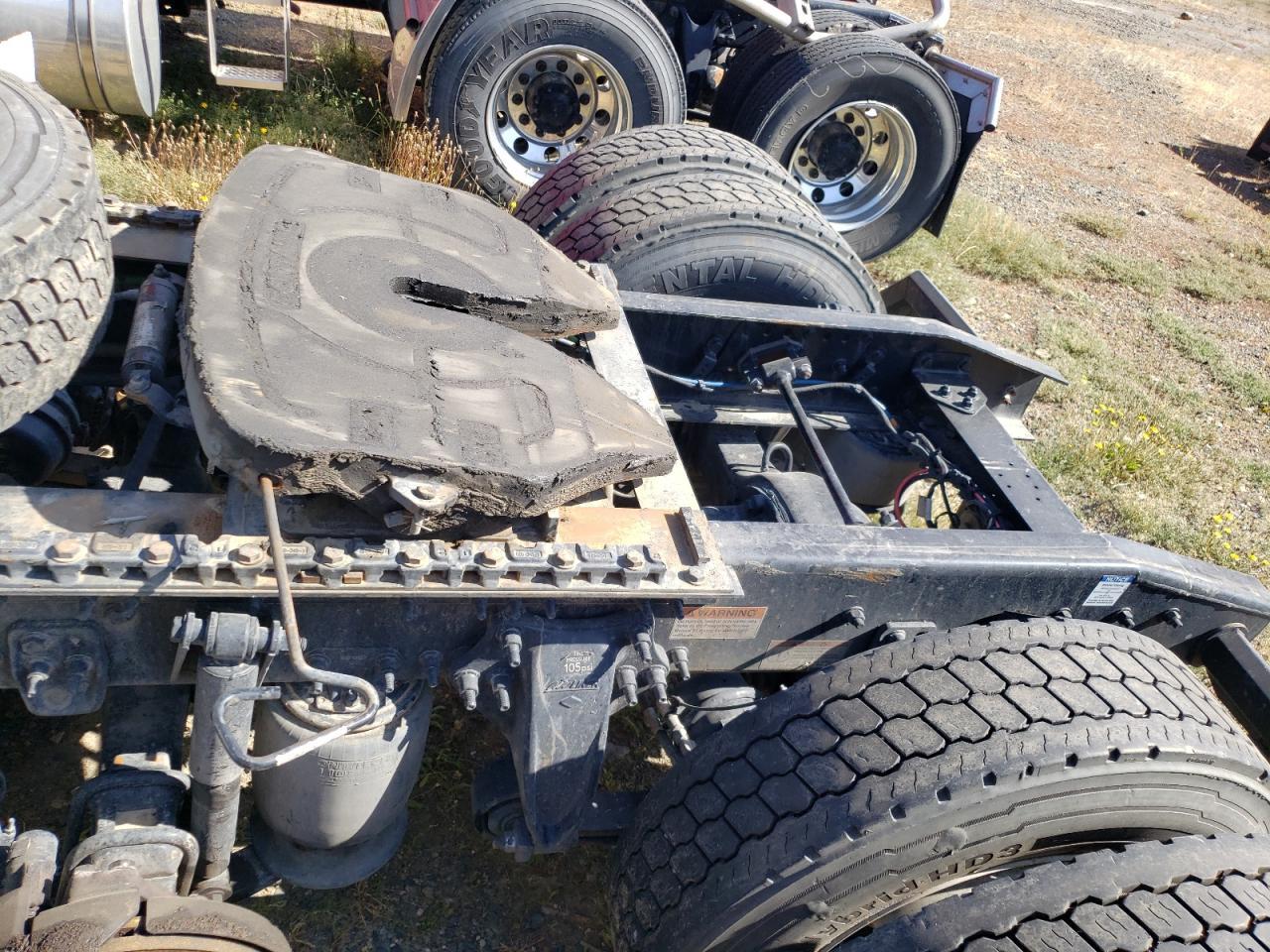 2020 Freigliner Cascadia 116