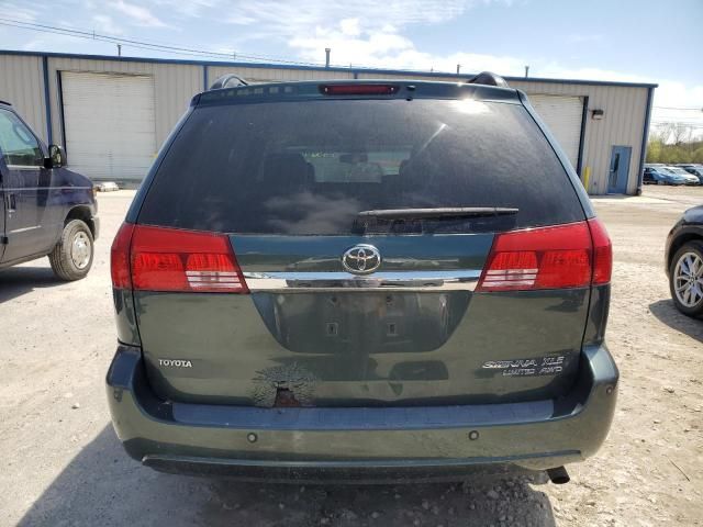 2004 Toyota Sienna XLE