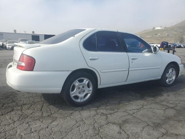 2000 Nissan Altima XE