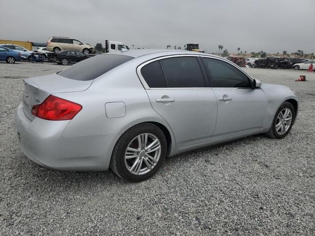 2015 Infiniti Q40