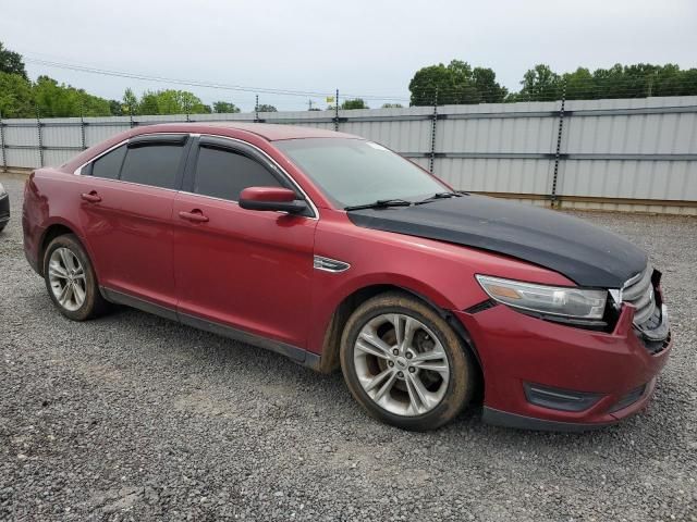 2013 Ford Taurus SEL