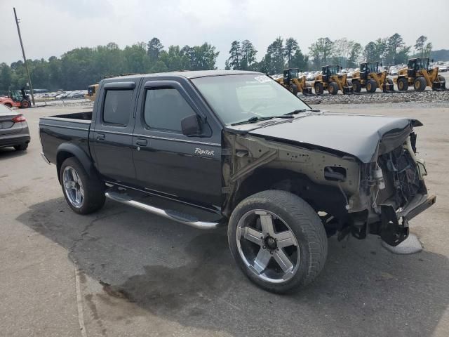 2000 Nissan Frontier Crew Cab XE