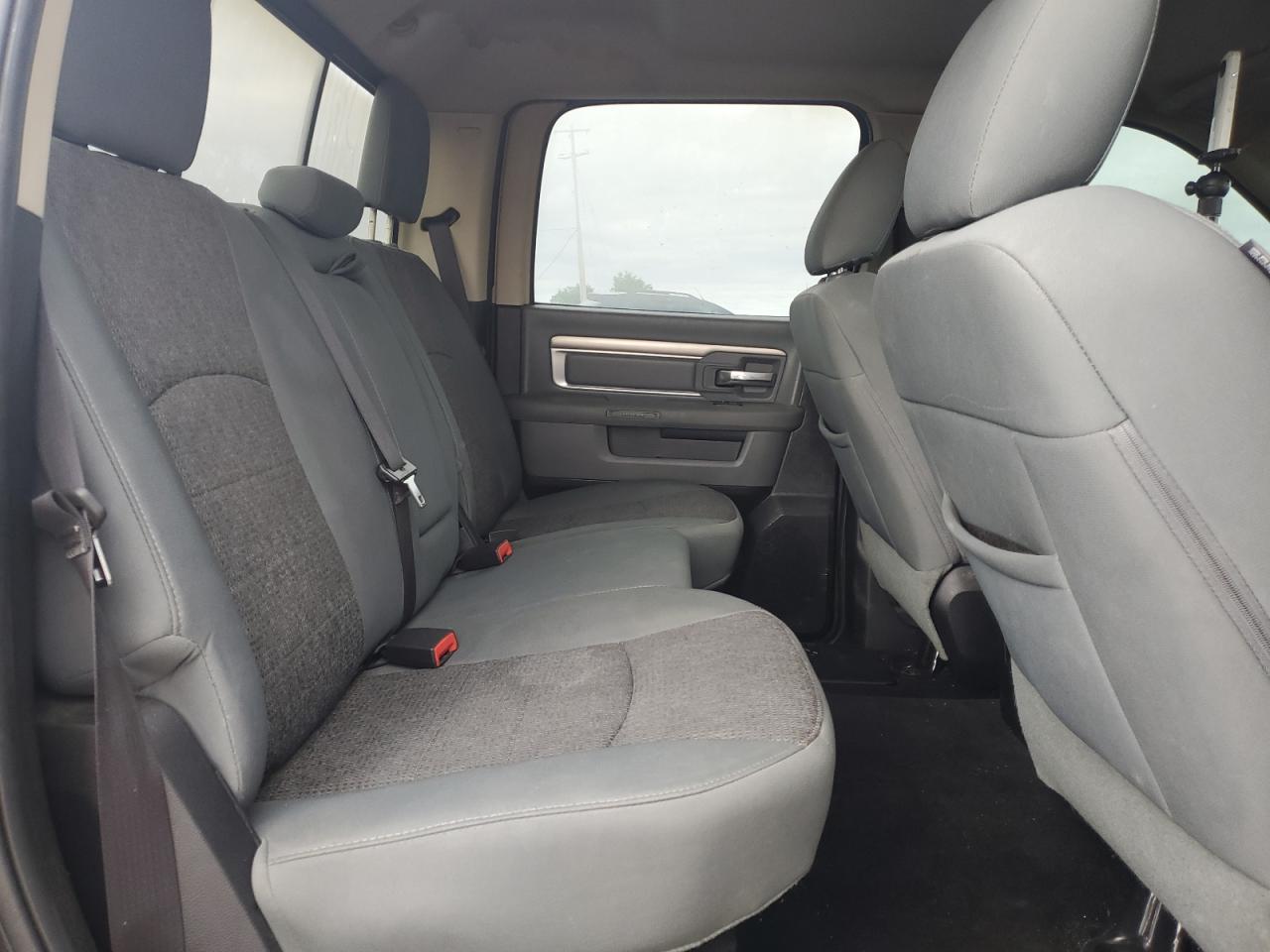 2016 Dodge RAM 1500 SLT