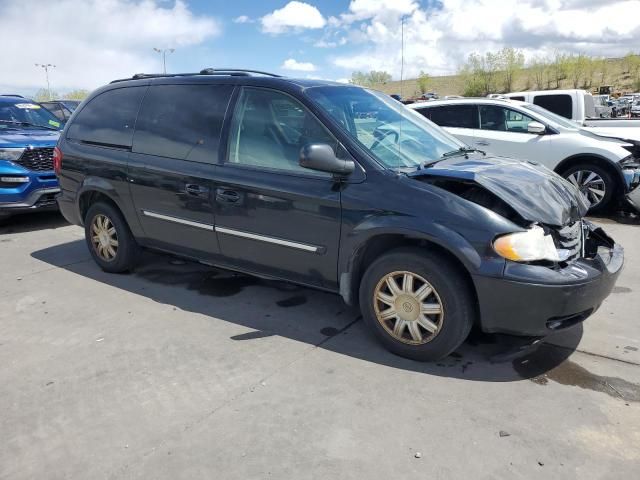 2007 Chrysler Town & Country Touring