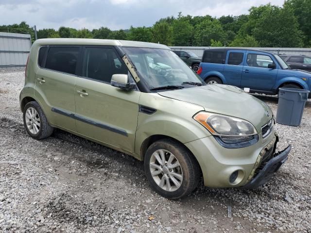 2013 KIA Soul +