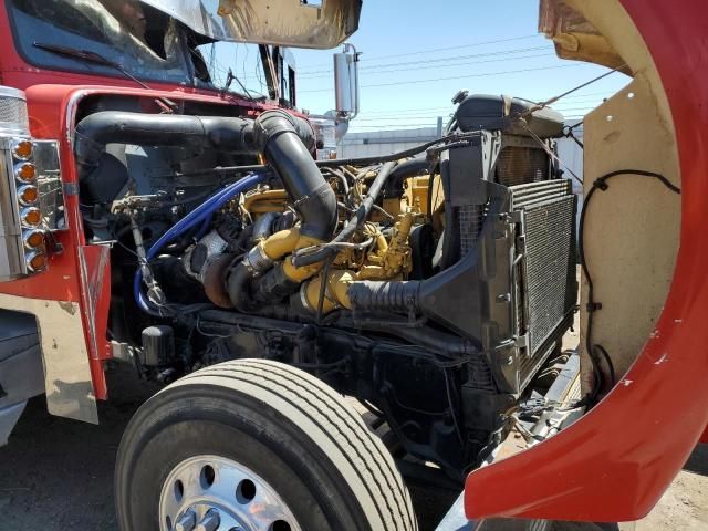 2006 Freightliner Conventional FLD132 XL Classic