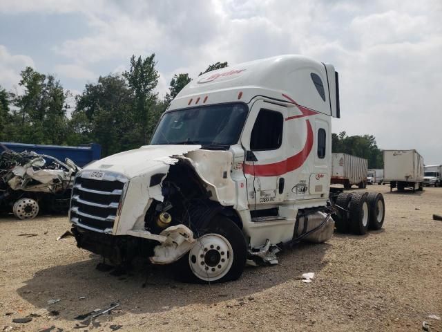 2022 Freightliner Cascadia 126