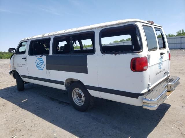 2001 Dodge RAM Wagon B3500