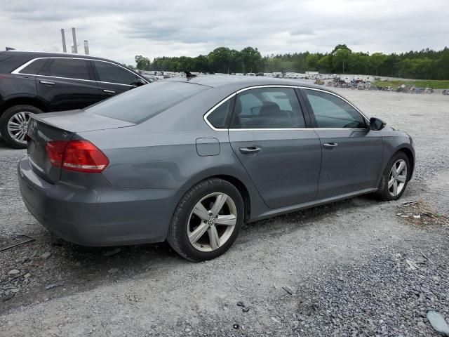 2012 Volkswagen Passat SE