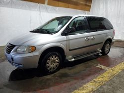 Chrysler Town & Country Vehiculos salvage en venta: 2005 Chrysler Town & Country
