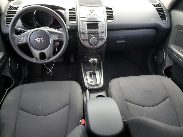 2010 KIA Soul +