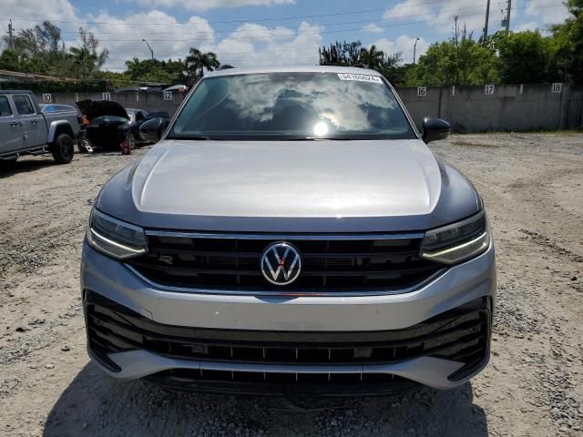 2022 Volkswagen Tiguan SE R-LINE Black